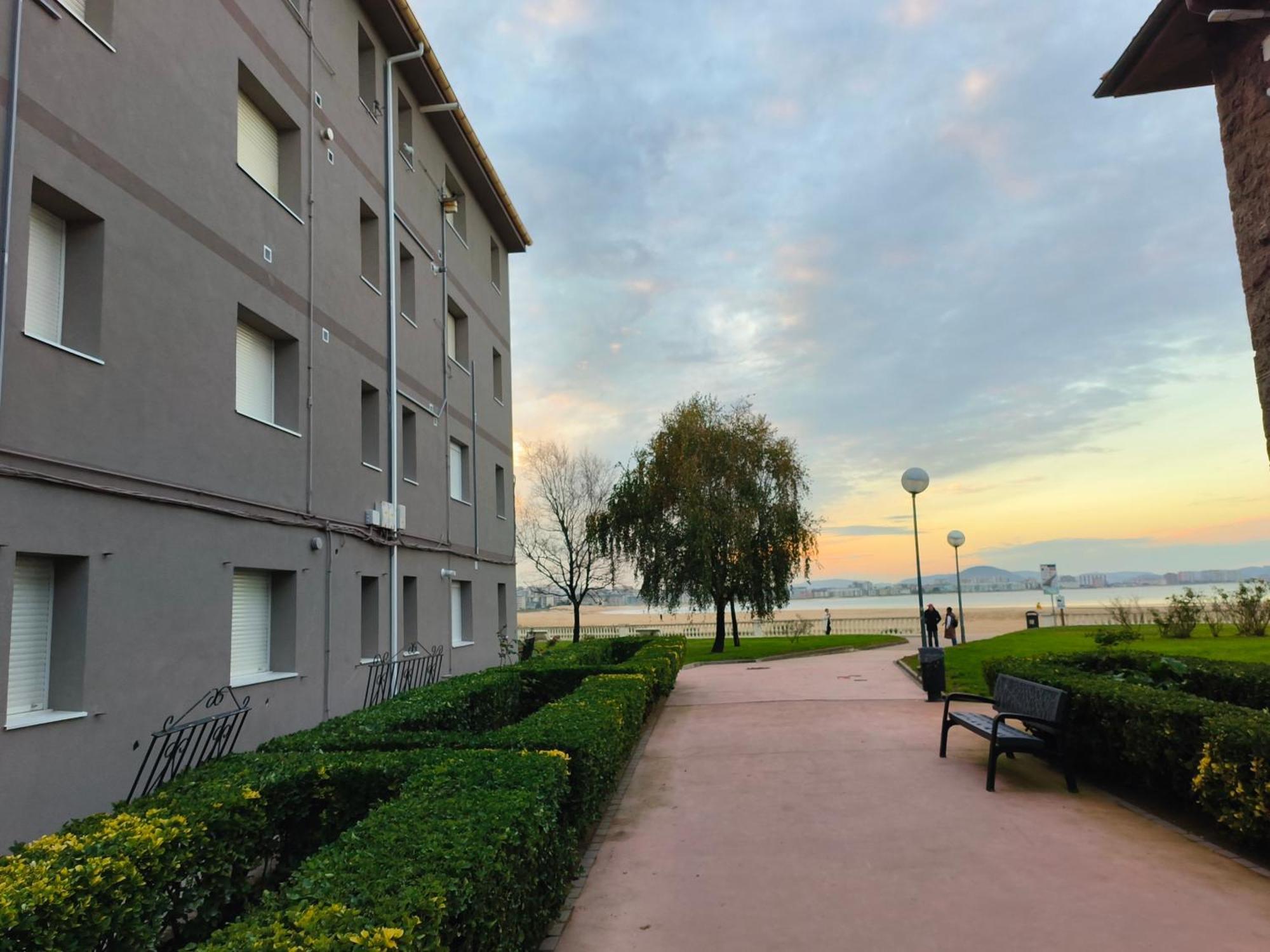 Apartamento El Muro Laredo Exterior photo